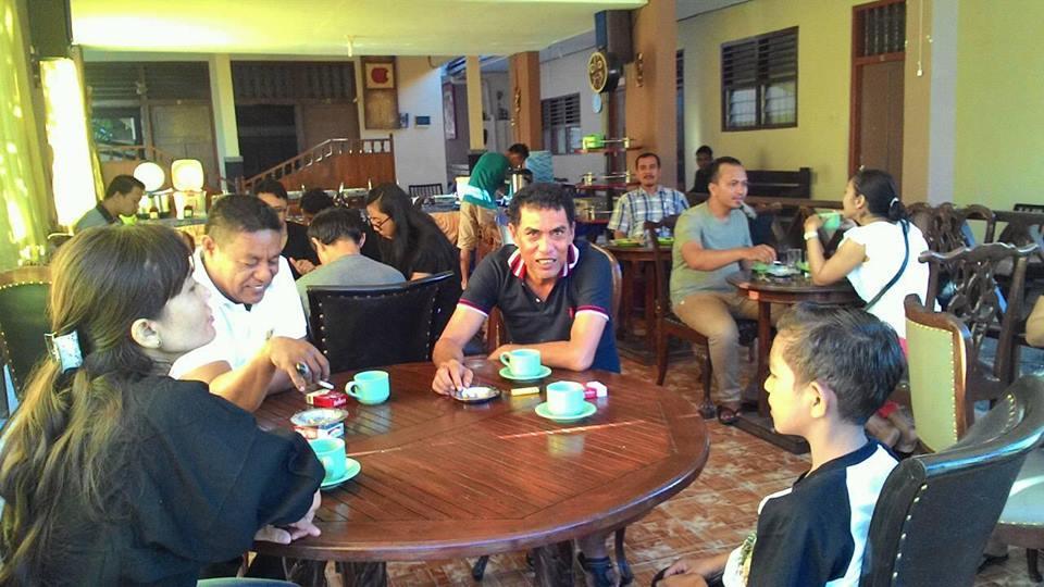 Hotel Sentral Buleleng  Exterior photo